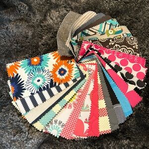 Full medium ring of Thirty-One fabric swatches
